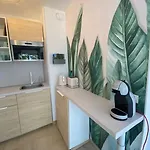 Appartement Grand Dans Résidence Avec Piscine