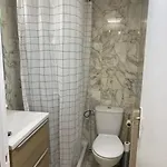 Grand Dans Résidence Avec Piscine Appartement Hyères
