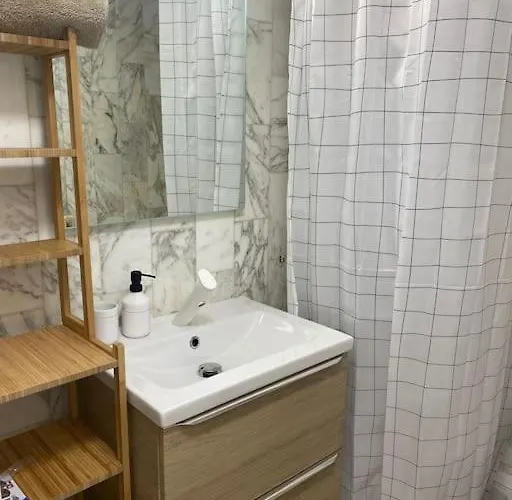 Apartman Grand Dans Avec Piscine