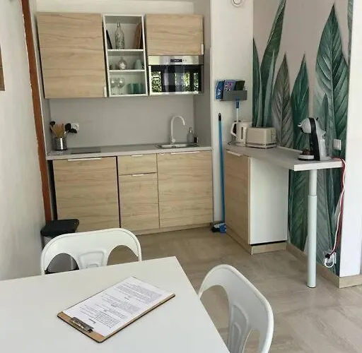 Apartman Grand Dans Avec Piscine *