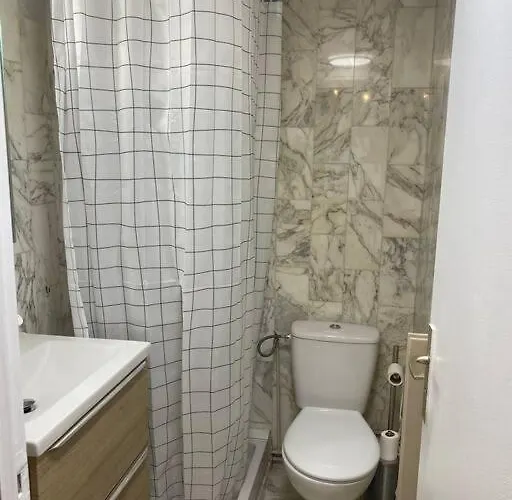 Grand Dans Avec Piscine Apartment Hyères